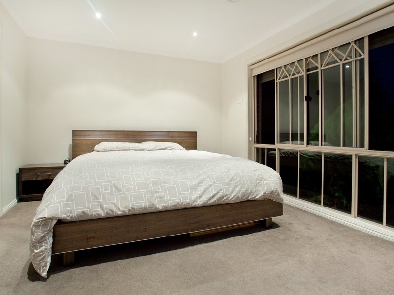 10 Shand Court,, Berwick VIC 3806