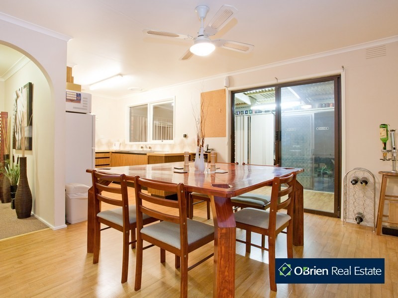 31 Darling Way, Narre Warren VIC 3805