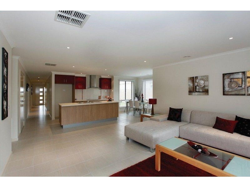 158 Webster Way, Pakenham VIC 3810