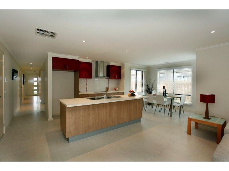 158 Webster Way, Pakenham VIC 3810