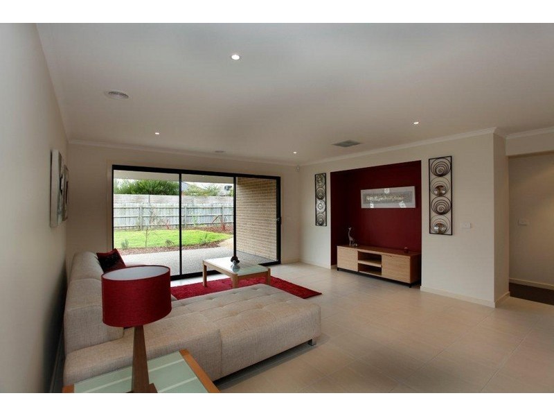 158 Webster Way, Pakenham VIC 3810