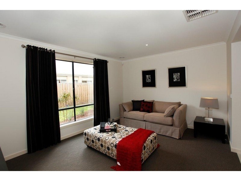 158 Webster Way, Pakenham VIC 3810