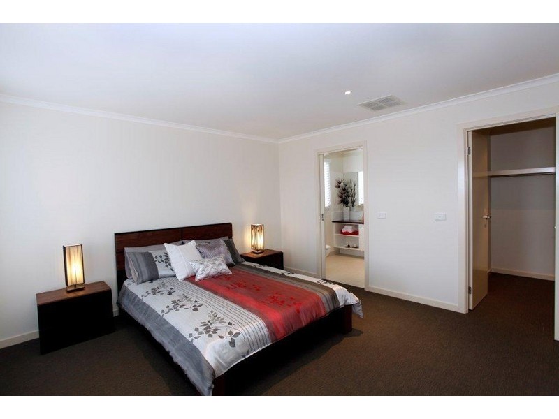 158 Webster Way, Pakenham VIC 3810