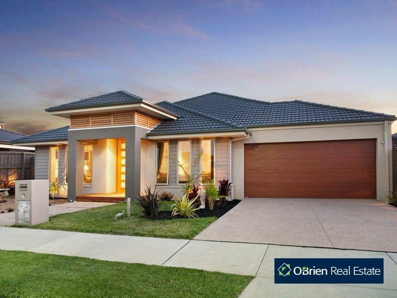 7 Limousin Court, Berwick VIC 3806