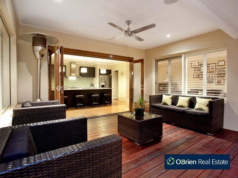 66 Montpelier Drive, Berwick VIC 3806