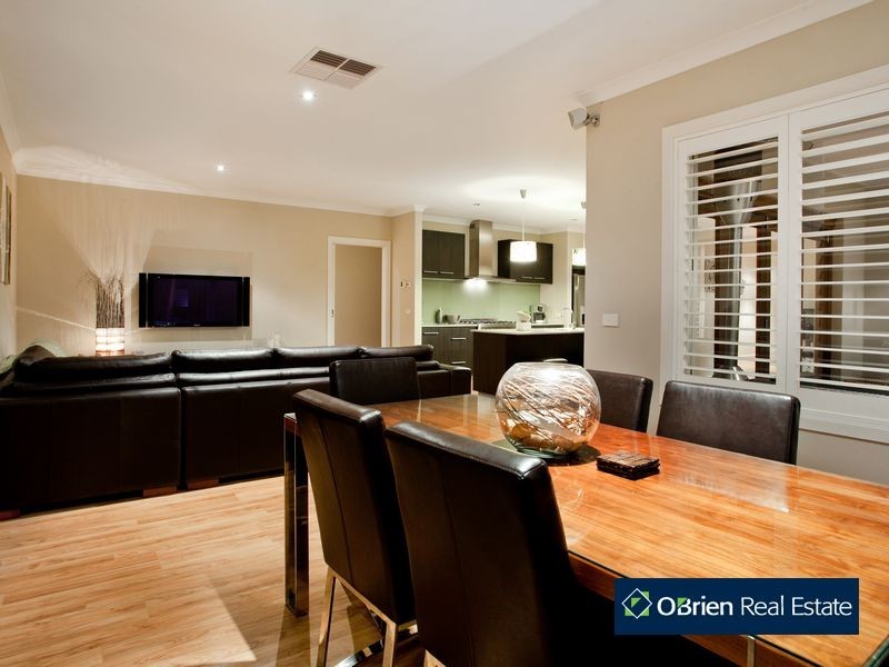 66 Montpelier Drive, Berwick VIC 3806