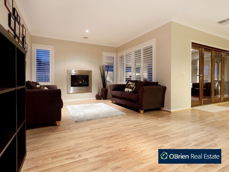 66 Montpelier Drive, Berwick VIC 3806