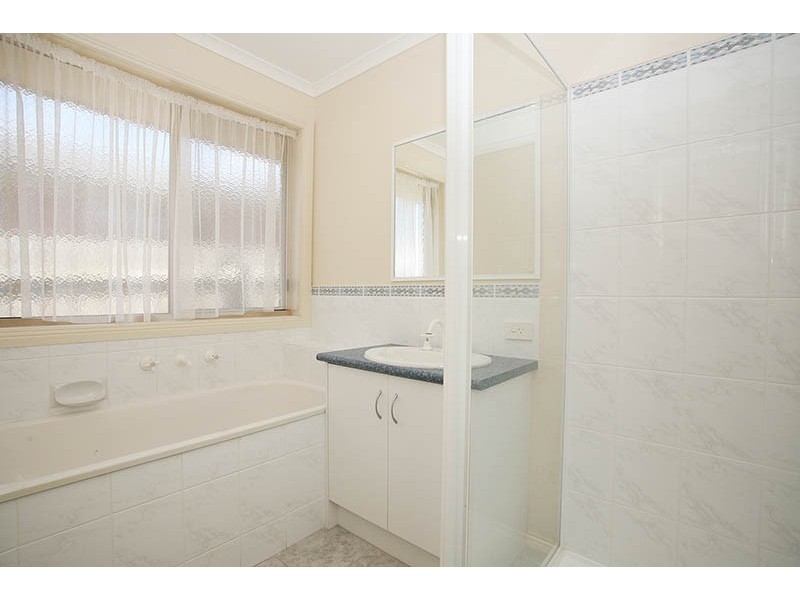 19 Donday Court,, Pakenham VIC 3810