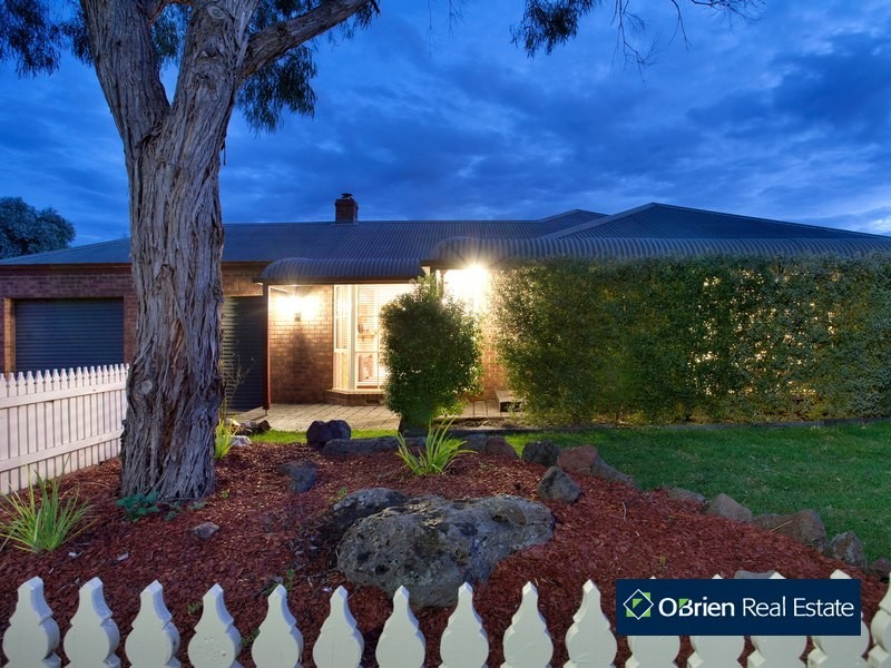 3 Kara Court, Pakenham VIC 3810