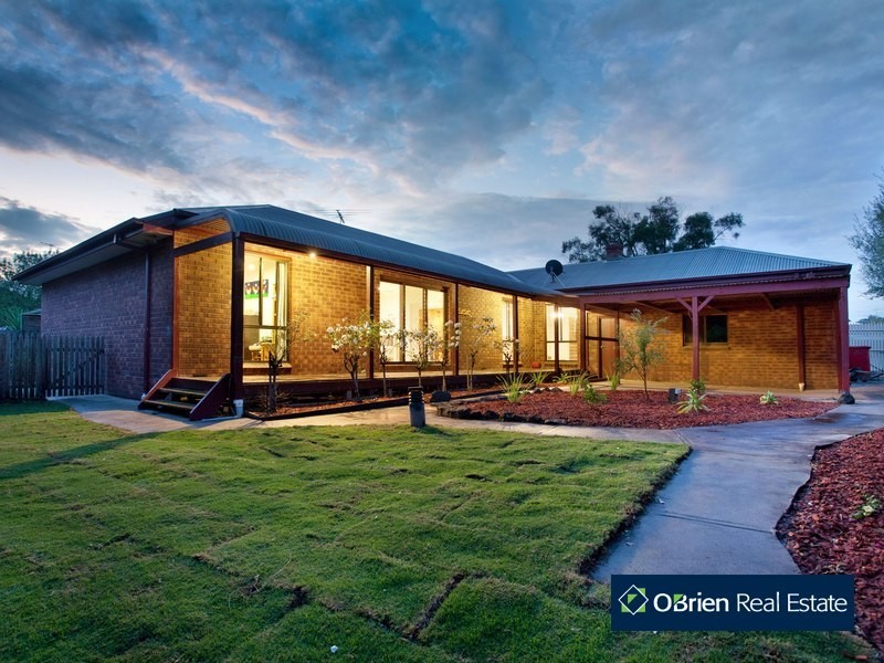 3 Kara Court, Pakenham VIC 3810