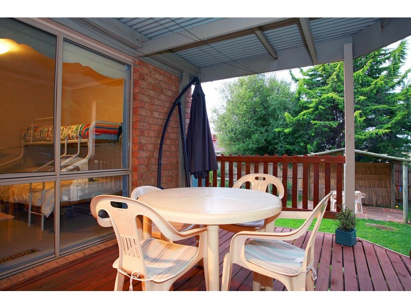 24 Fleetwood Drive, Narre Warren VIC 3805