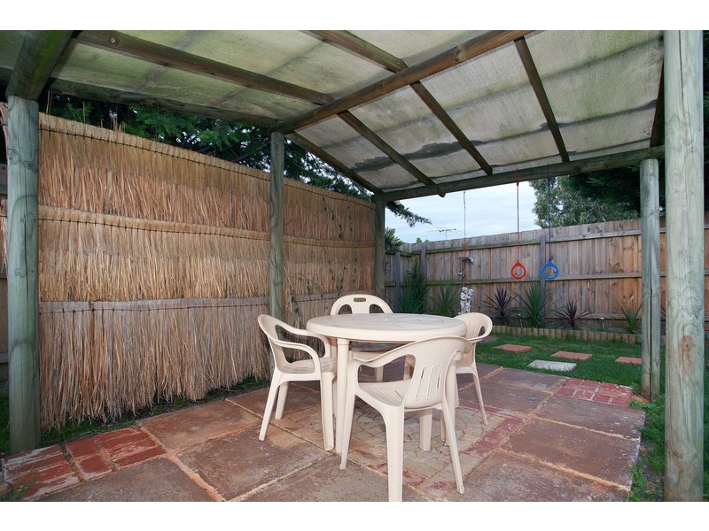 24 Fleetwood Drive, Narre Warren VIC 3805