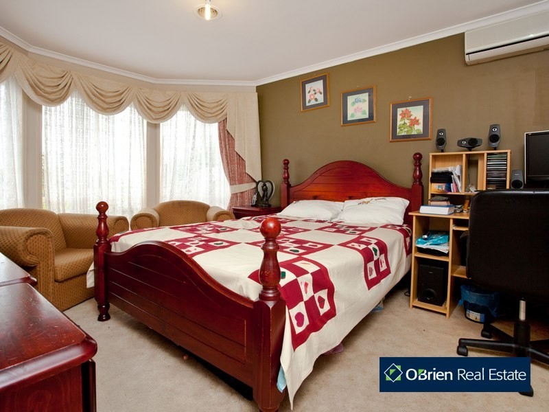 45 Bounty Way, Berwick VIC 3806
