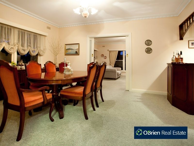 2 Andrew Court, Narre Warren VIC 3805