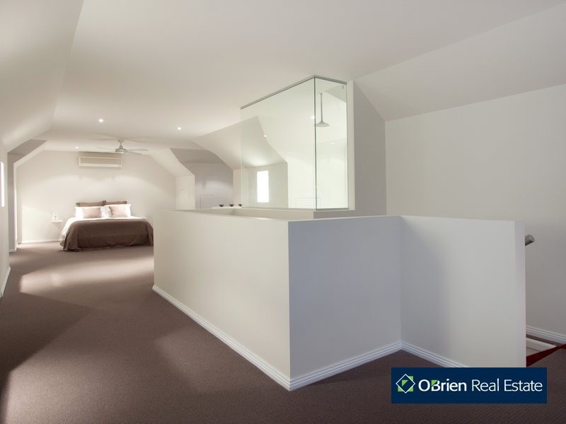 13 Portsea Place, Narre Warren VIC 3805