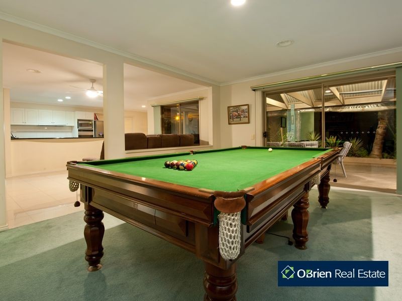 9 Cantwell Road, Narre Warren North VIC 3804