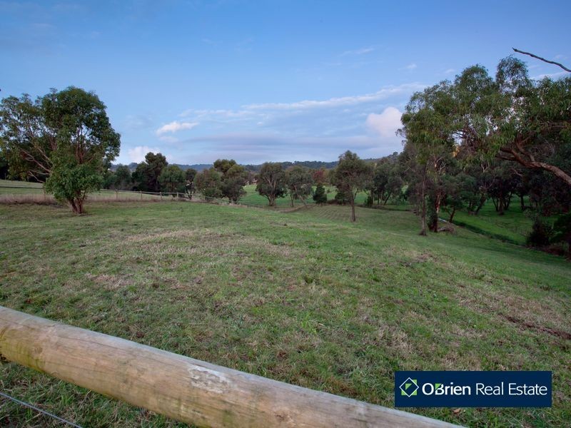 370  Beaconsfield – Emerald, Guys Hill VIC 3807