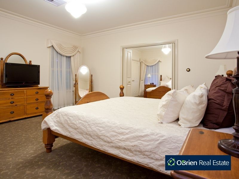 370  Beaconsfield – Emerald, Guys Hill VIC 3807