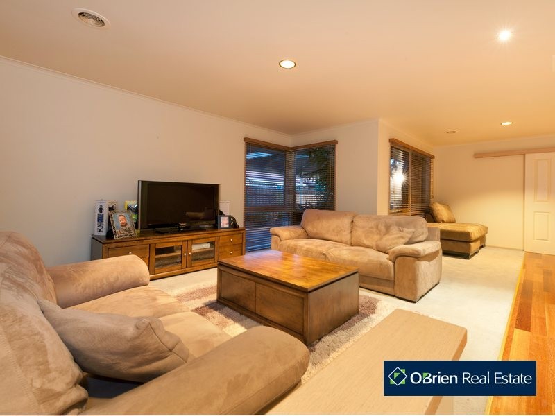 56 Strathaird Drive, Narre Warren South VIC 3805