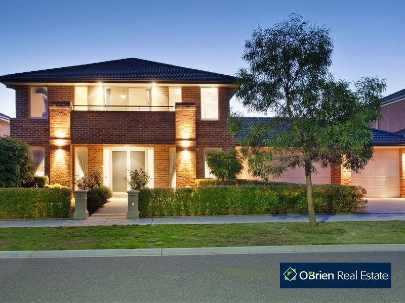 9 Kalimna Avenue, Berwick VIC 3806