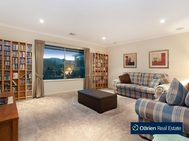 9 Kalimna Avenue, Berwick VIC 3806