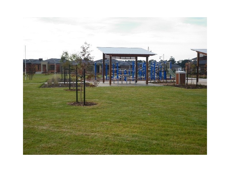 Lot 1215 Chantenay Parade, Cranbourne North VIC 3977