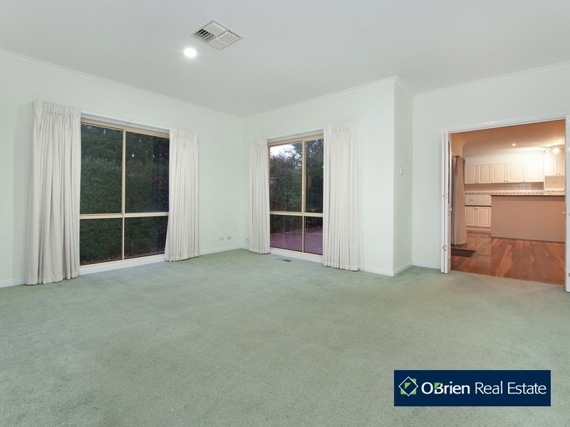 64 Melville Park Drive, Berwick VIC 3806