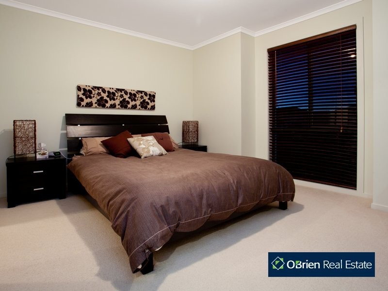 20 Sing Crescent, Berwick VIC 3806