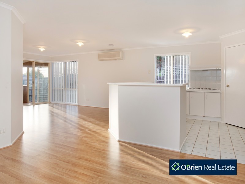 11 Edith Rise, Hampton Park VIC 3976