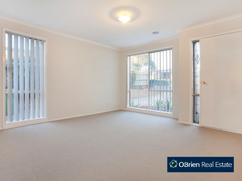 11 Edith Rise, Hampton Park VIC 3976