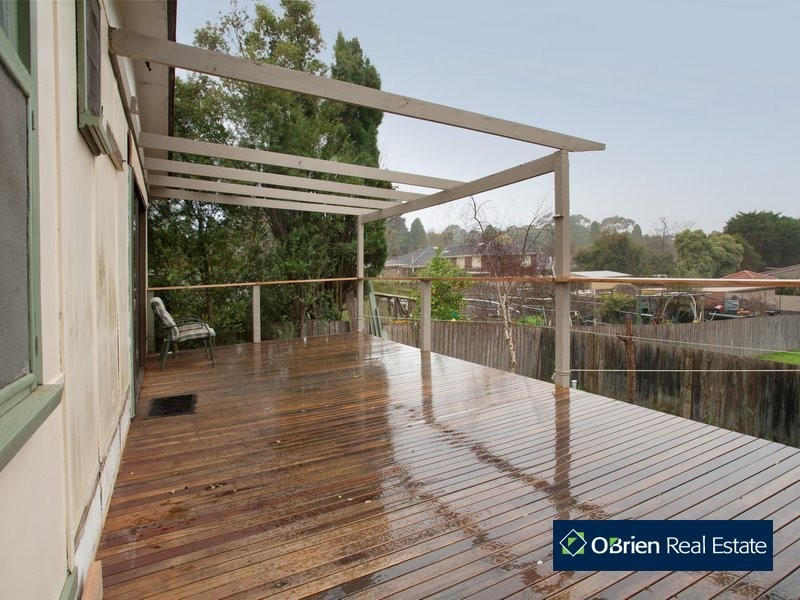 6 Church Street, Berwick VIC 3806