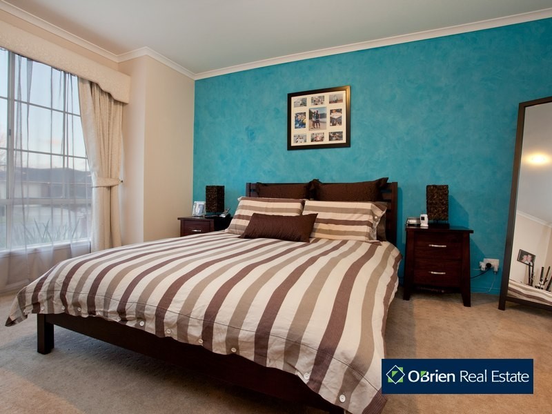 21 Tangerine Drive, Narre Warren South VIC 3805
