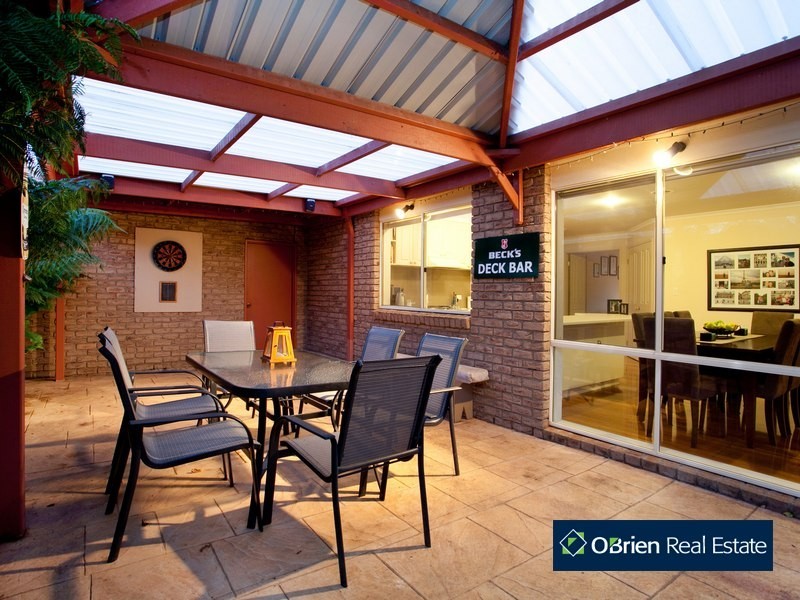 21 Tangerine Drive, Narre Warren South VIC 3805