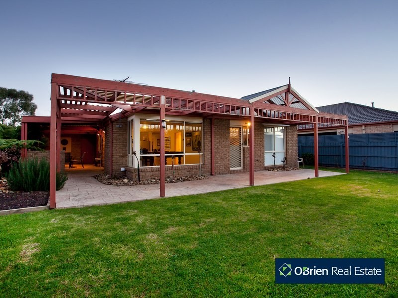 21 Tangerine Drive, Narre Warren South VIC 3805