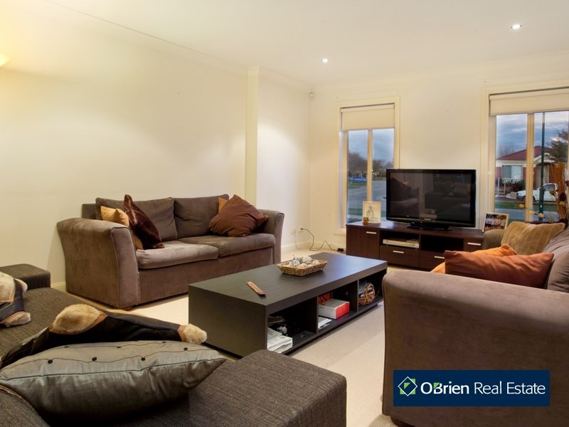 35 The Strand, Narre Warren South VIC 3805