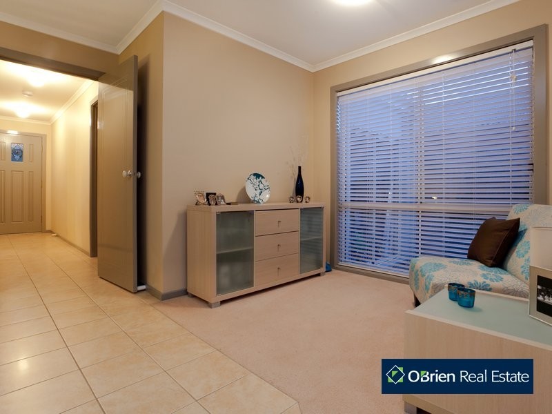 27 Boston Court, Narre Warren VIC 3805