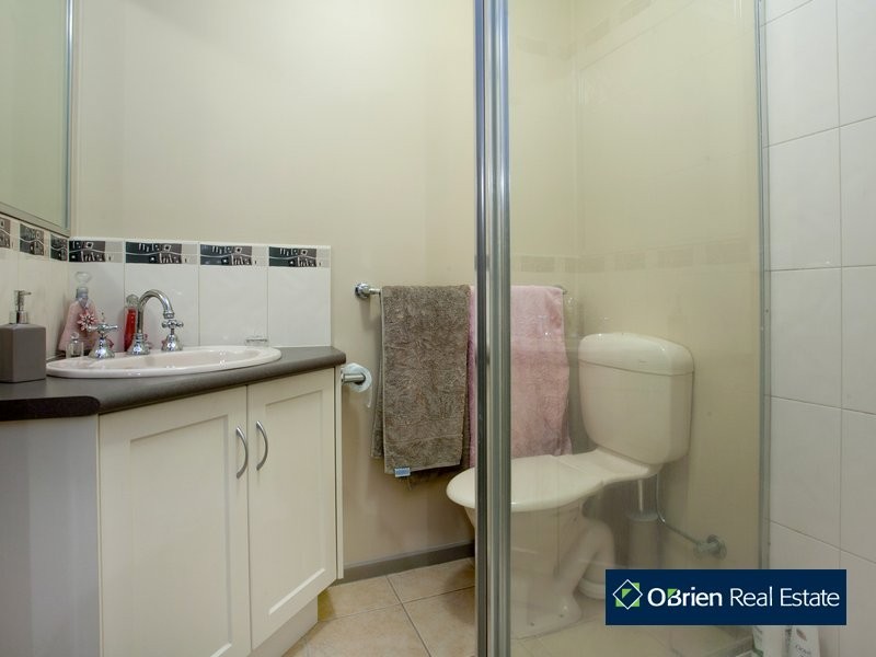 27 Boston Court, Narre Warren VIC 3805