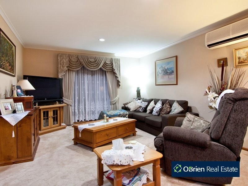 1 Gannet Close, Blind Bight VIC 3980