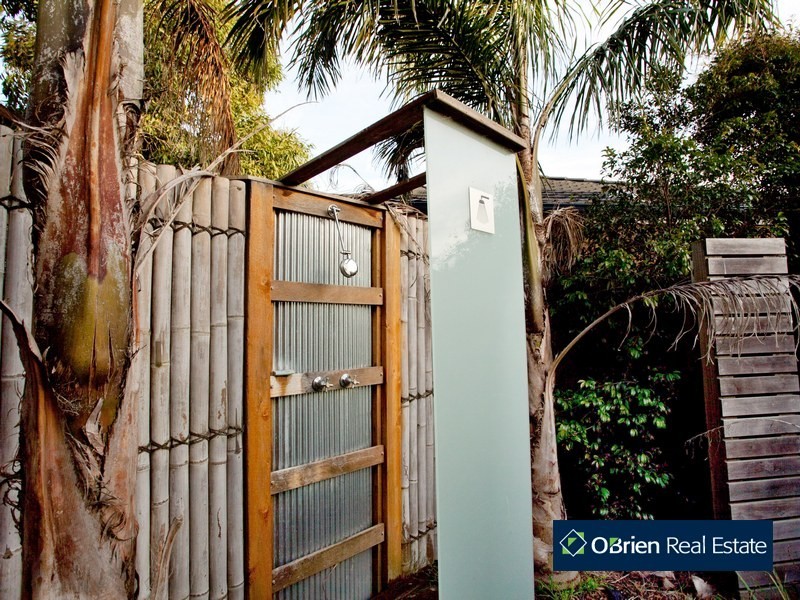 9 Minak Close, Narre Warren South VIC 3805