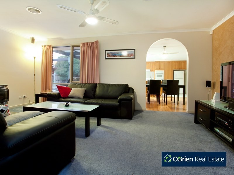 450 Centre Road, Berwick VIC 3806