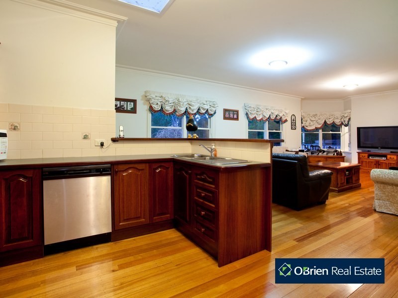 35 Bailey Road, Narre Warren North VIC 3804