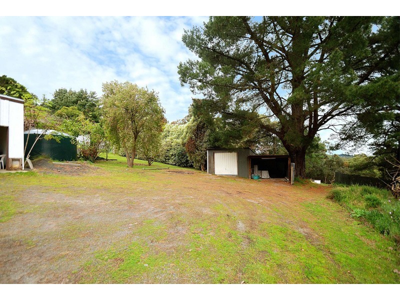 105 Lewis Road, Beaconsfield Upper VIC 3808