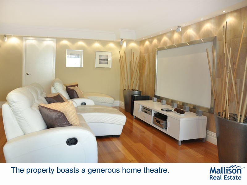 24 Cardinal Crescent, Leeming WA 6149