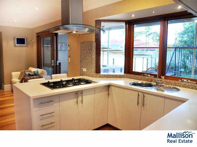 24 Cardinal Crescent, Leeming WA 6149