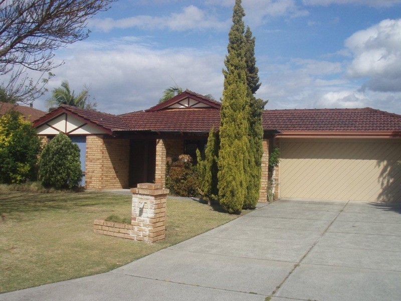 100 Forest Crescent, Thornlie WA 6108