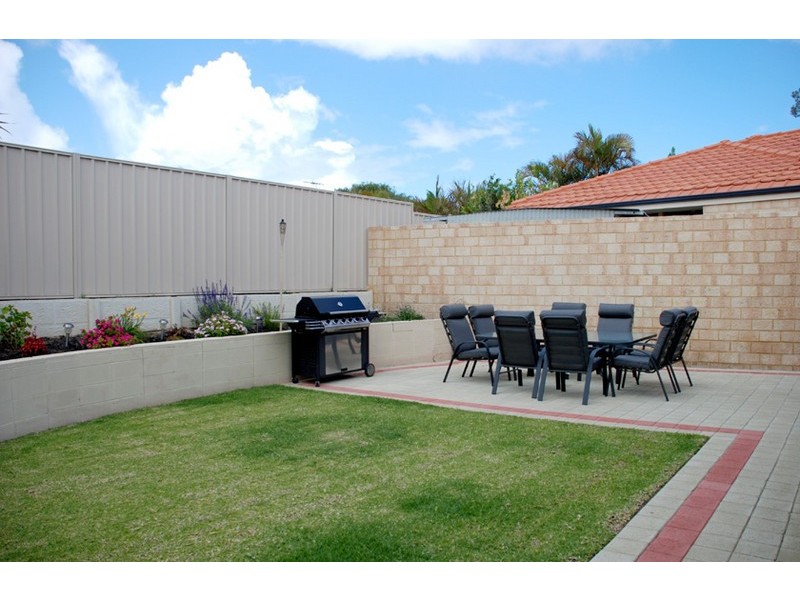 13B Hutchings Way, Kardinya WA 6163