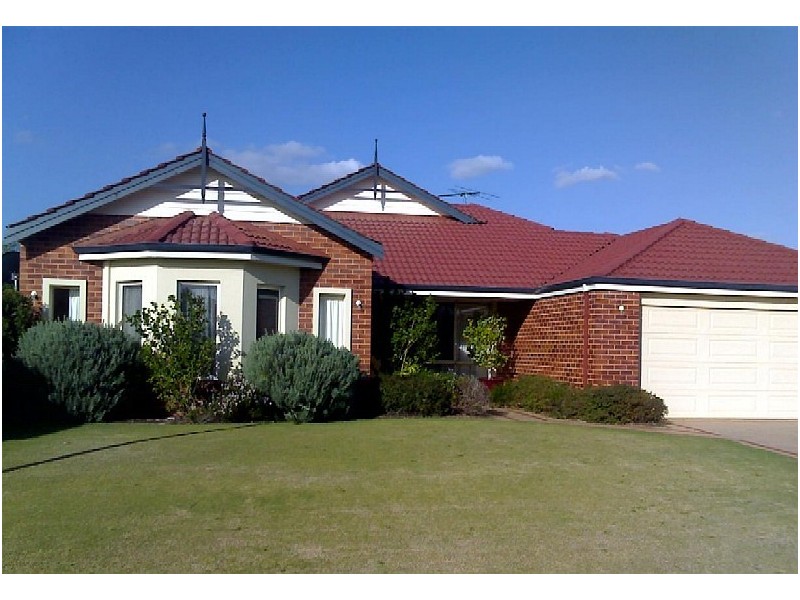 4 Purdy Avenue, Rockingham WA 6168