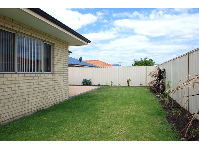20 Bramdean Crescent, Canning Vale WA 6155