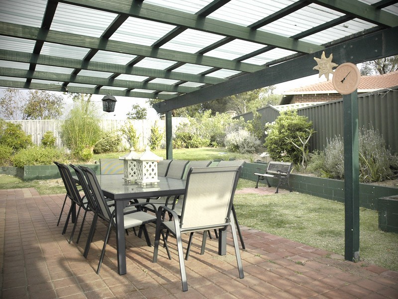 18 Aachen Crescent, Gwelup WA 6018