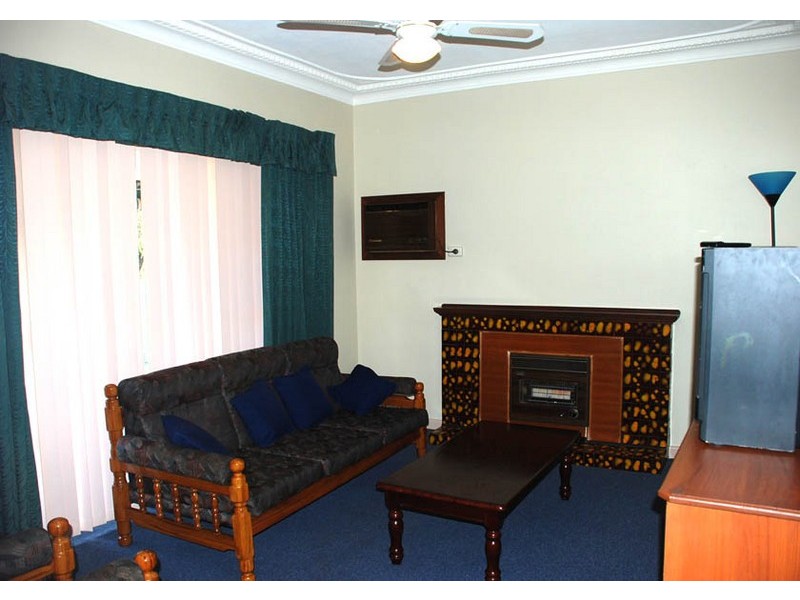 10 Hunt Street, Thornlie WA 6108